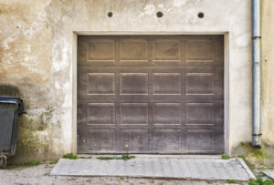 4 Causes of Garage Door Damage